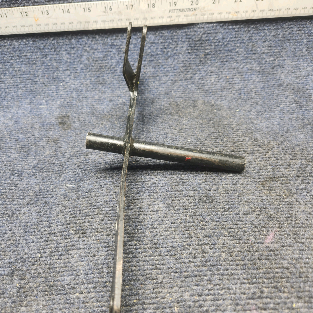 Used aircraft parts for sale, 35135-904 PIPER PA28-161 Warrior III AILERON BELLCRANK ASSY AILERON LH