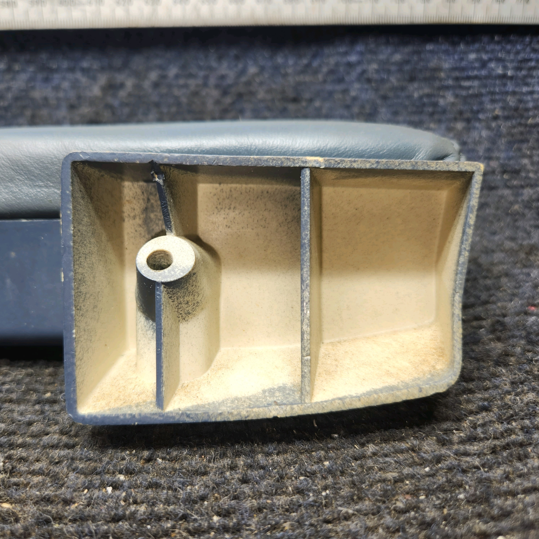 Used aircraft parts for sale, 1414082-1 Cessna 182G Armrest Assembly