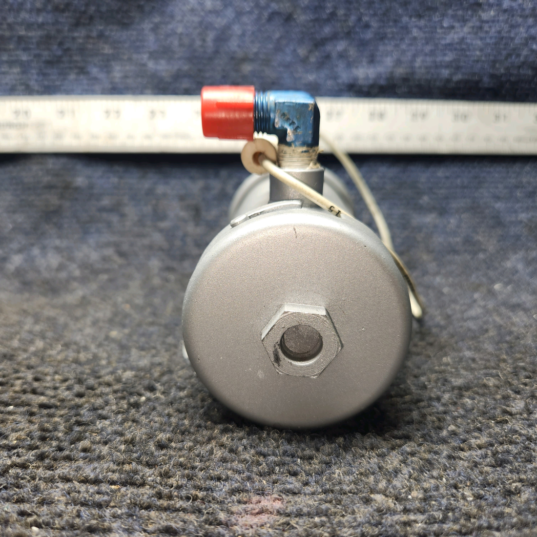 Used aircraft parts for sale, 480-500 Bendix Electronic Fuel Pump 24 V