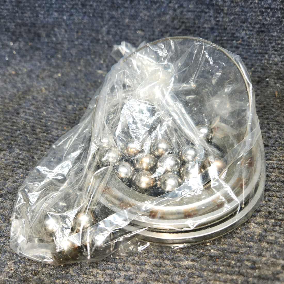 Used aircraft parts for sale, HC-A2V20-4A1 Hartzell BEECHCRAFT F35 Two Blade Preopeller W/ Adapter Kit Logs  (Prop Stuck)