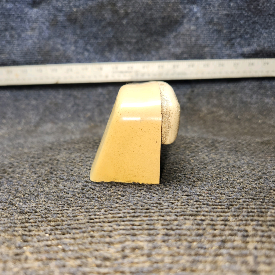 Used aircraft parts for sale, 1414082-14 Cessna 172F Armrest Assembly