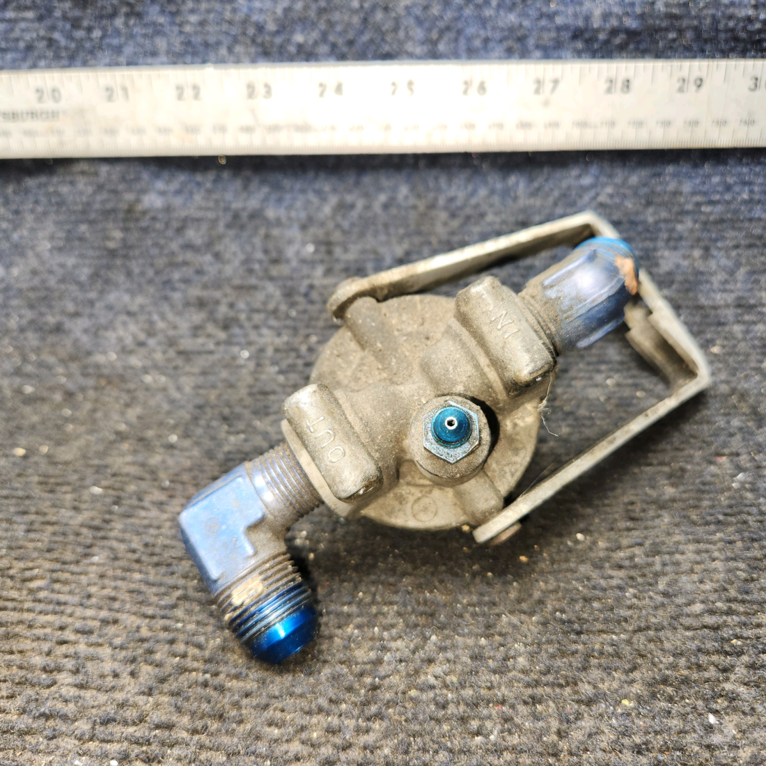 Used aircraft parts for sale, 0511199-48 Cessna 172 E Fuel Strainer Assembly