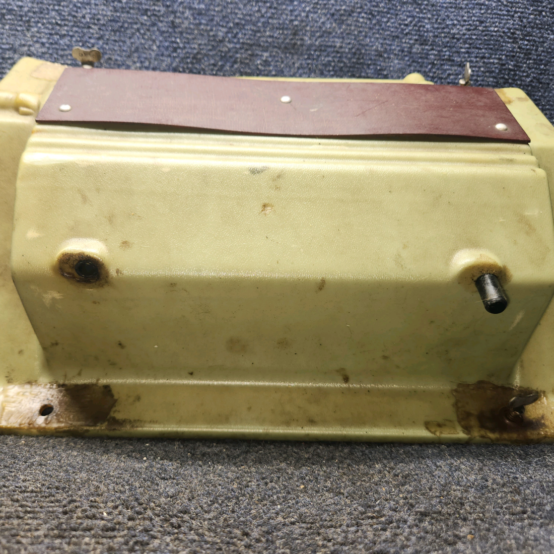 Used aircraft parts for sale, 35201-000 Piper PA28-161 Battery box Cover - Has repairs