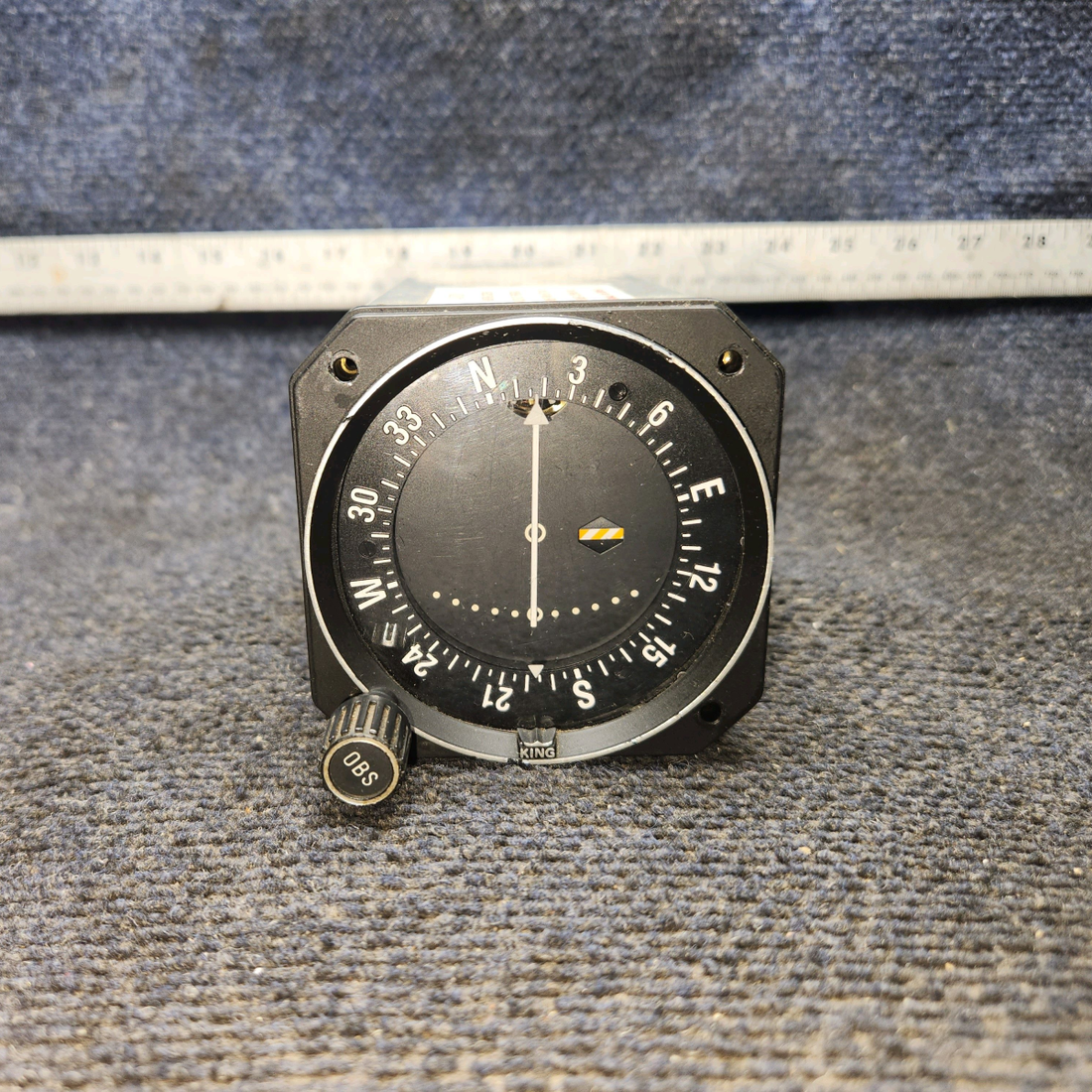 Used aircraft parts for sale, 066-3056-00 King KI-208 Beechcraft 95-B55 VOR / LOG indicator w / Connectors