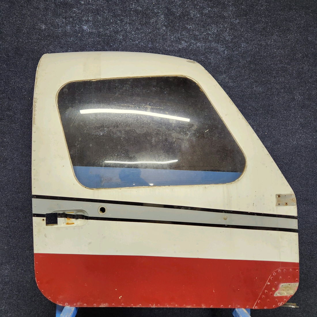 Used aircraft parts for sale, 79545-004 Piper PA32RT-300 CABIN DOOR STRUCTURE RH