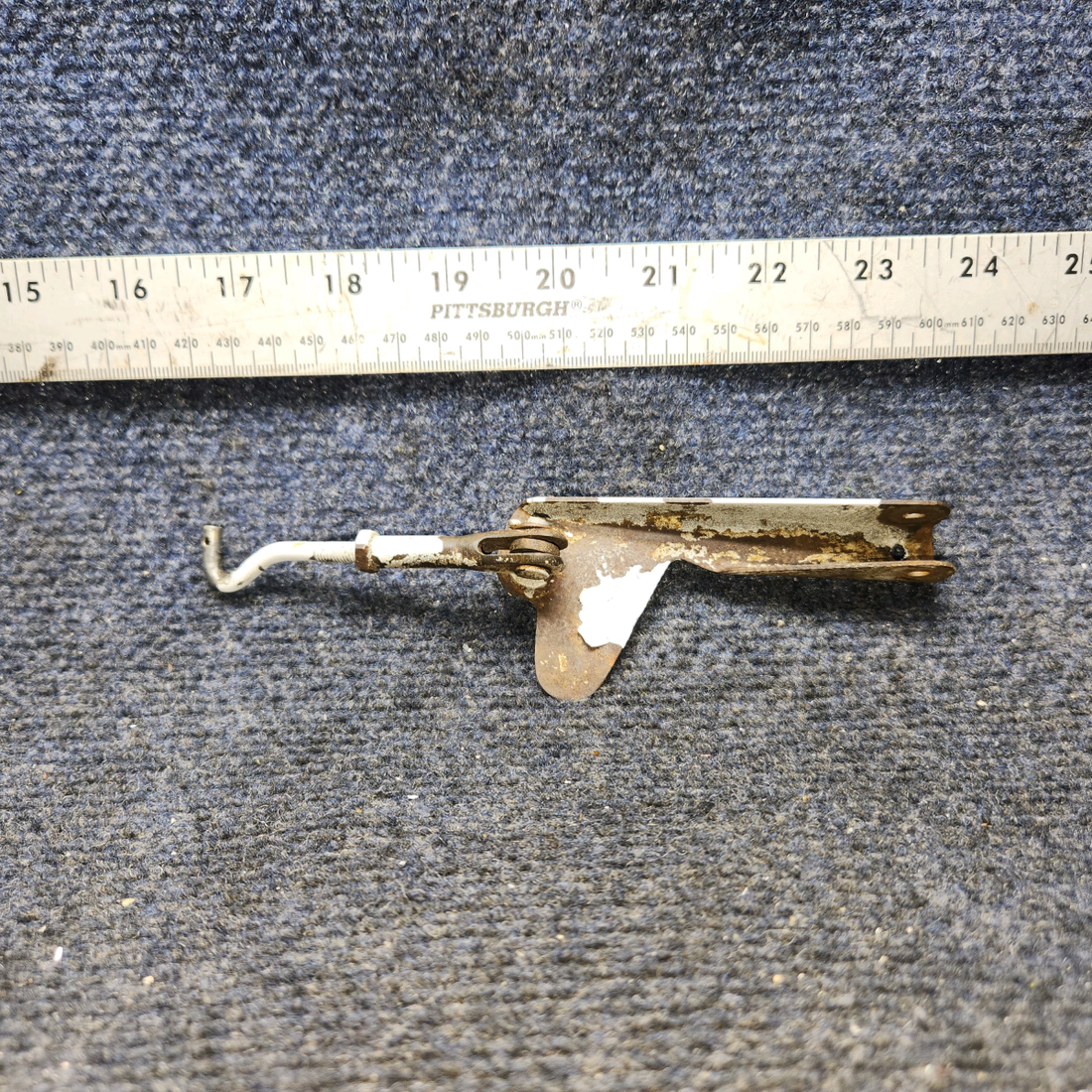 Used aircraft parts for sale, 21103-000 PIPER PA-24-250 Main Gear Switch Mounting Bracket LH