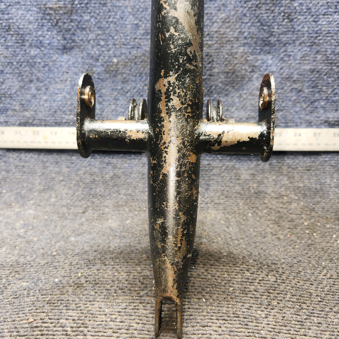 Used aircraft parts for sale, 62703-033 piper PA-28-181 Control Column Tee Bar Assembly