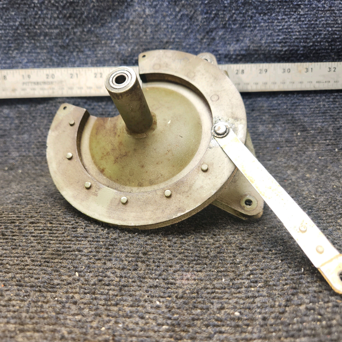 Used aircraft parts for sale, 0760612-1 Cessna 182G Drive Pulley Assembly