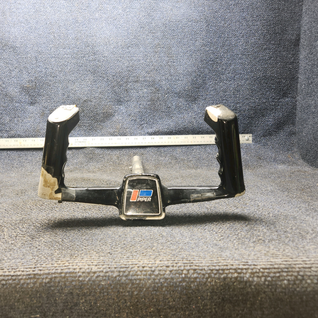 Used aircraft parts for sale, 79276-000 PIPER PA28-140 Wheel Assembly