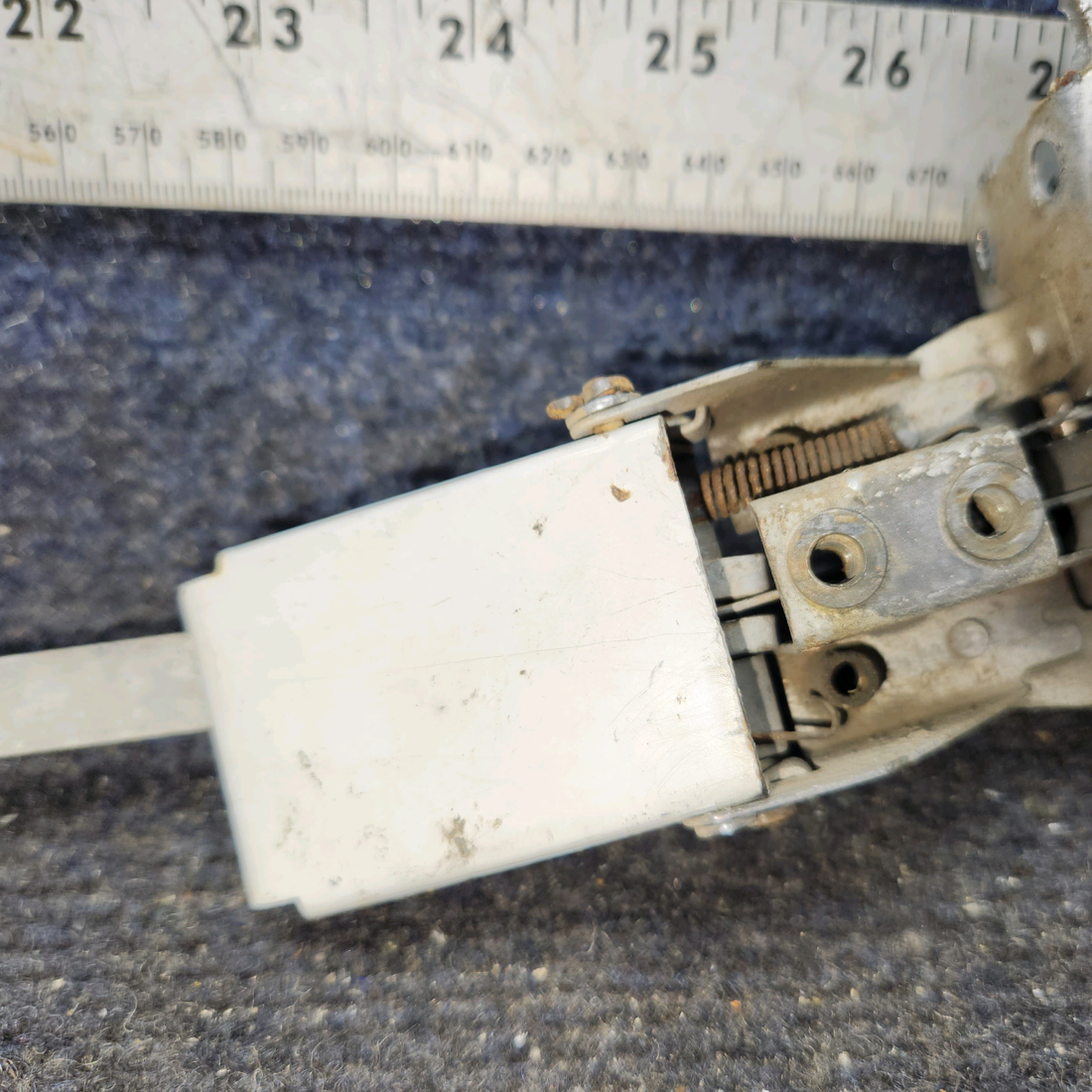 Used aircraft parts for sale, 0511112-18 Cessna 172E Cabin Door Latch Assembly