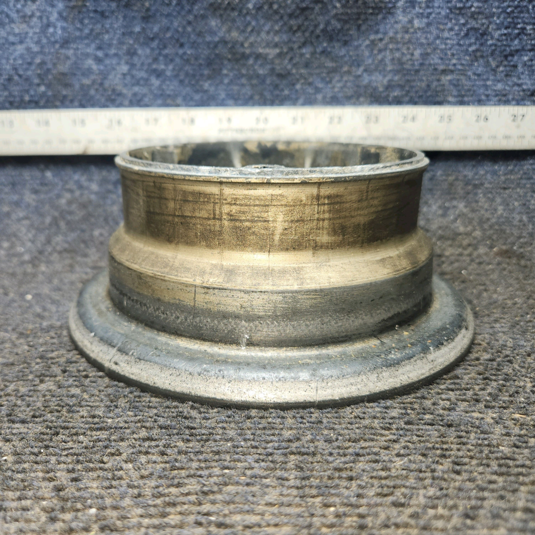 Used aircraft parts for sale, 162-27 Cleveland cessna 150G Inner Wheel Half Assembly