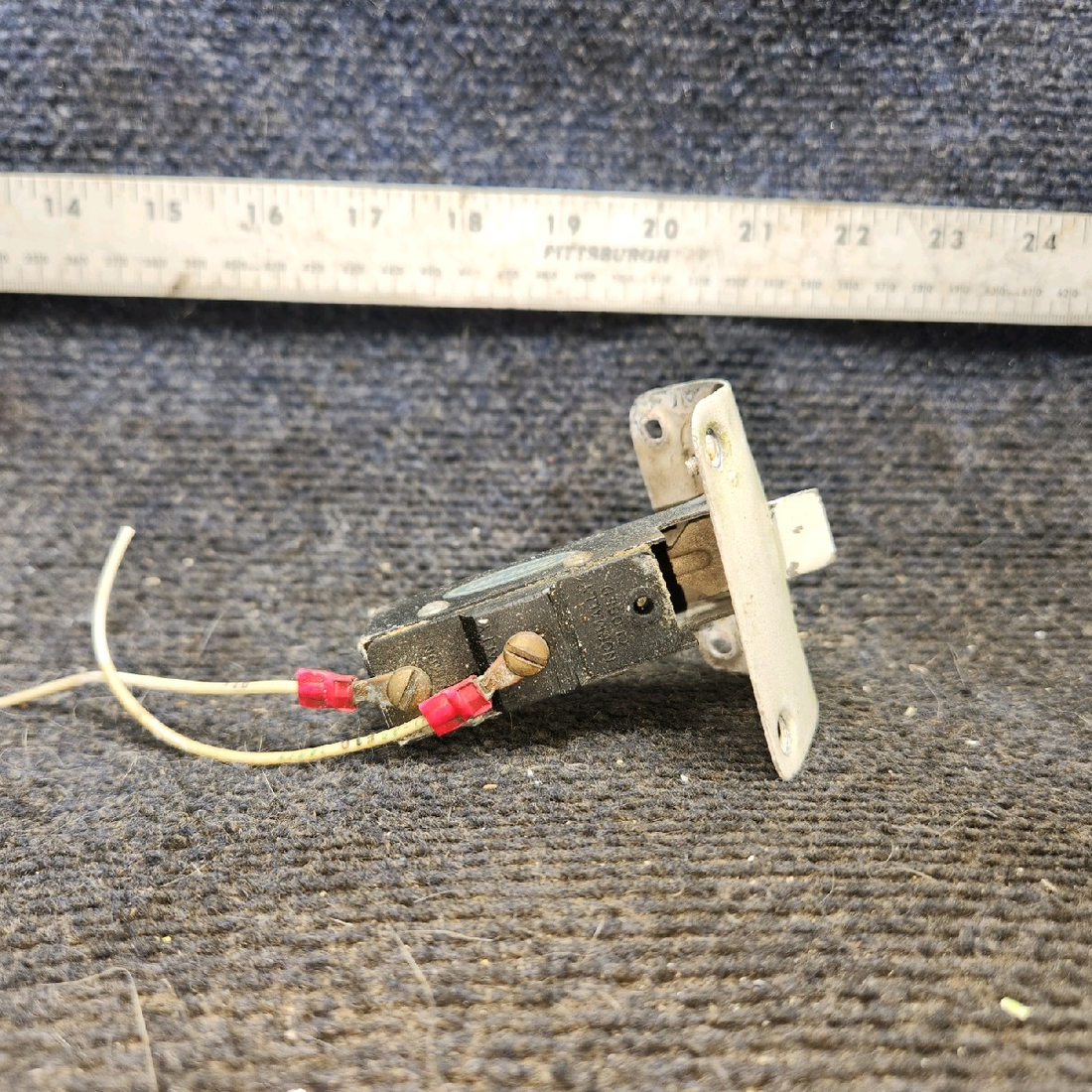 Used aircraft parts for sale, 450-742, 450-745 Safe Flight piper PA-28-181 Lift Detector