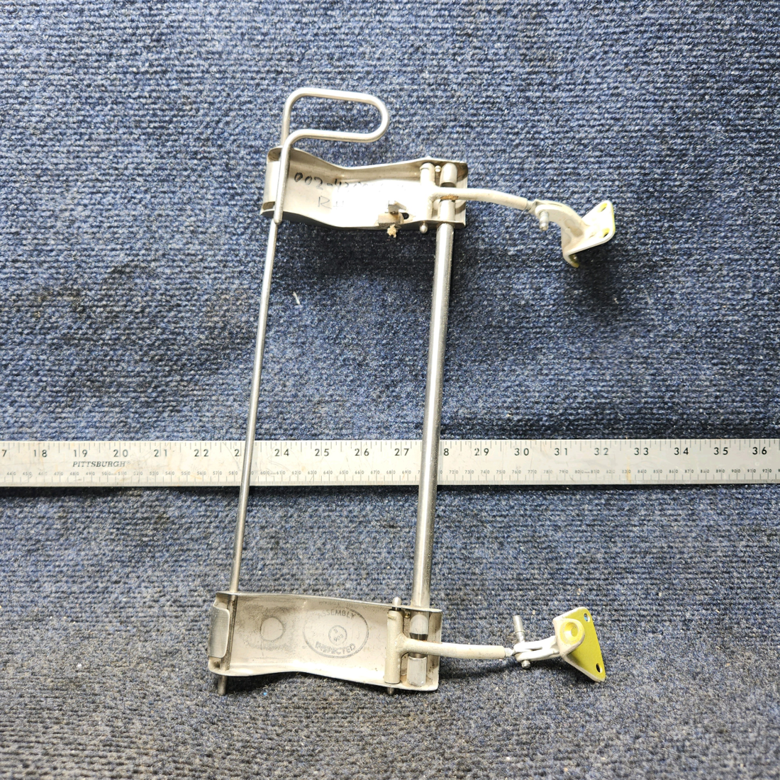 Used aircraft parts for sale, 002-430055-2 BEECHCRAFT 95-55B Window Latch w/ Handle- RH