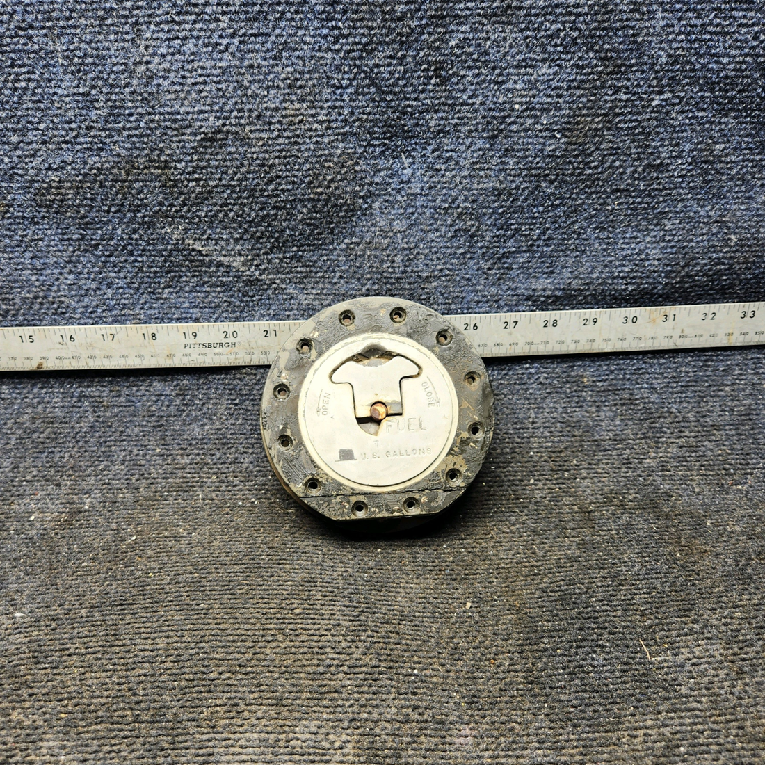 Used aircraft parts for sale, 416-85, 45-921544 Beechcraft 35-33 Fuel Cap Assembly with Adapter