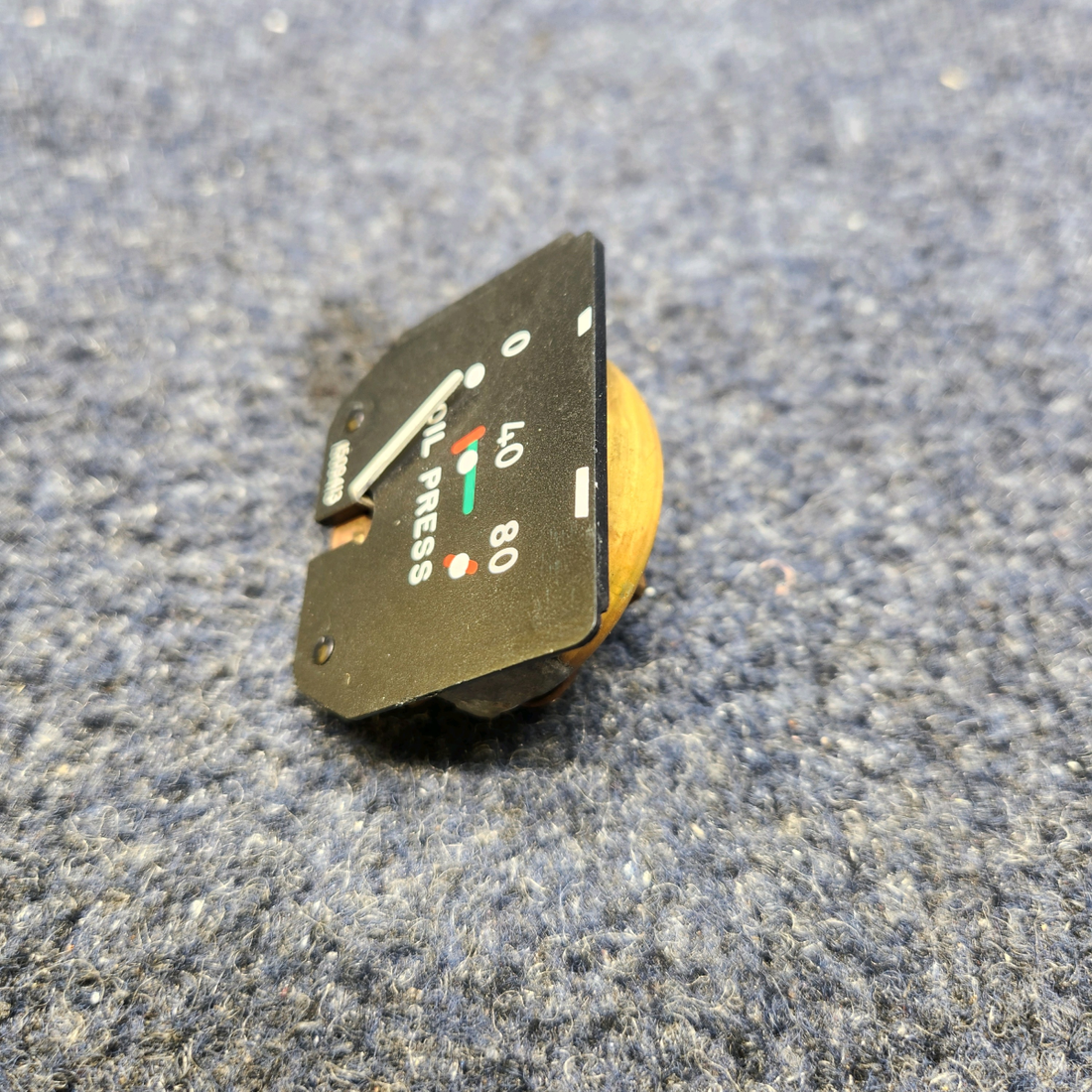 Used aircraft parts for sale, 1509413 BEECHCRAFT F35 OIL PRESSURE GAUGE INDICATOR