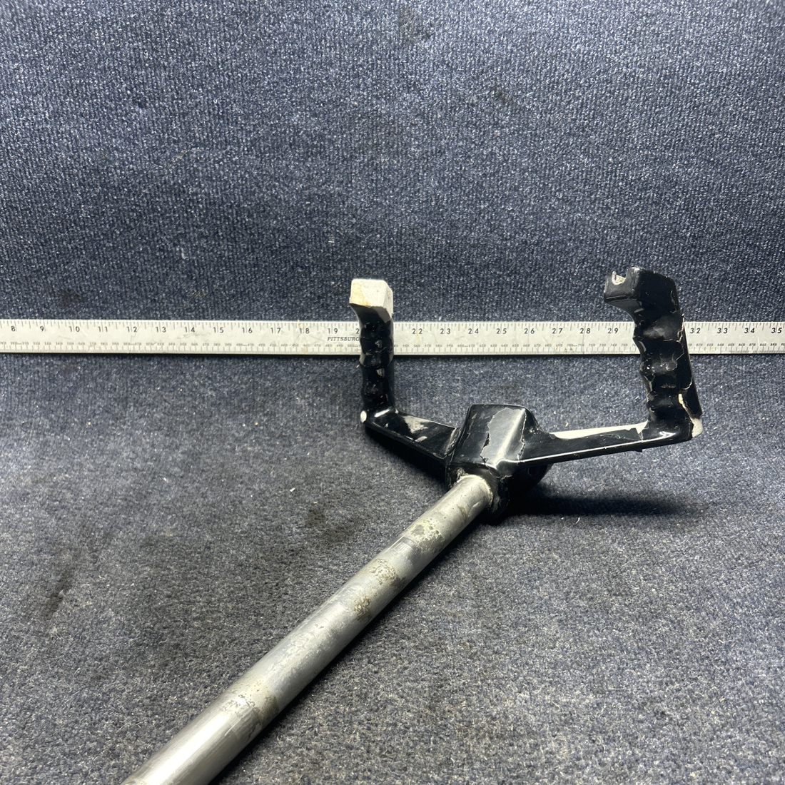 Used aircraft parts for sale, 79276-000 PIPER PA28-140 WHEEL ASSEMBLY