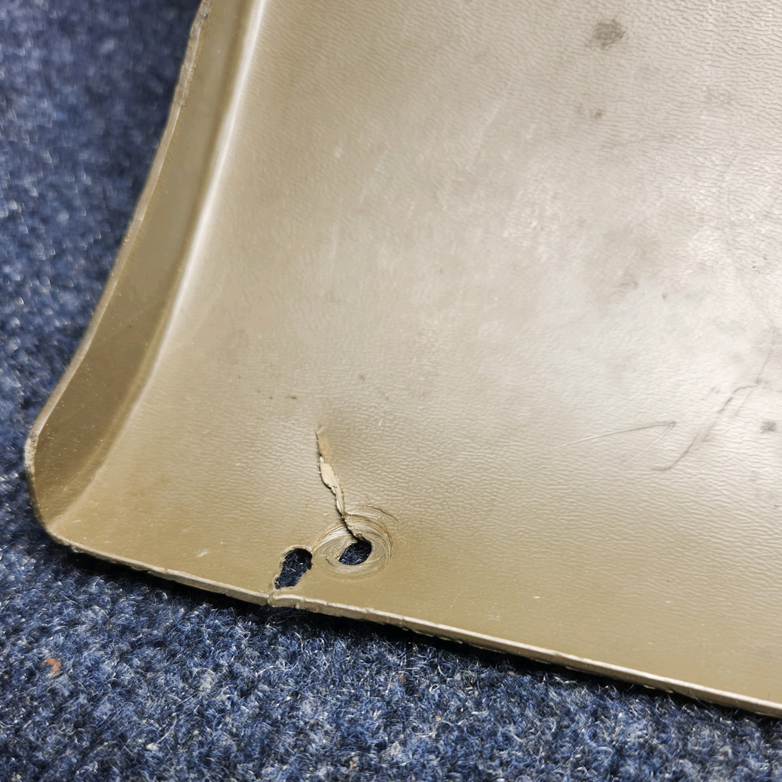 Used aircraft parts for sale, 68633-005 Piper PA32RT-300 HEADLINER BAGGAGE COMPARTMENT LH & RH