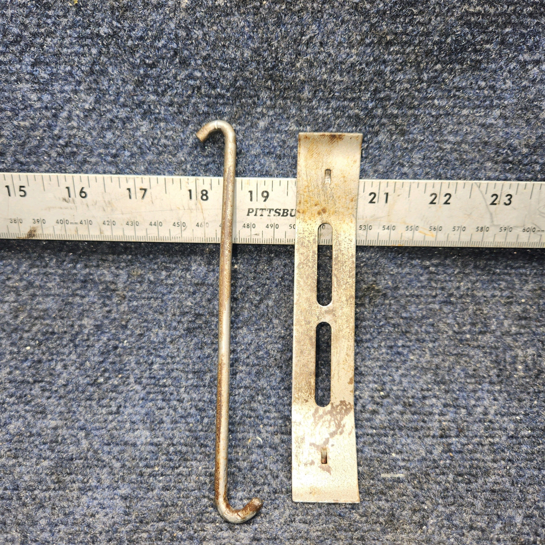 Used aircraft parts for sale, 72152 / 71611 / 71610 Lycoming O-540 PIPER PA-24-250 Intercylinder Baffele with retainer  & Hook