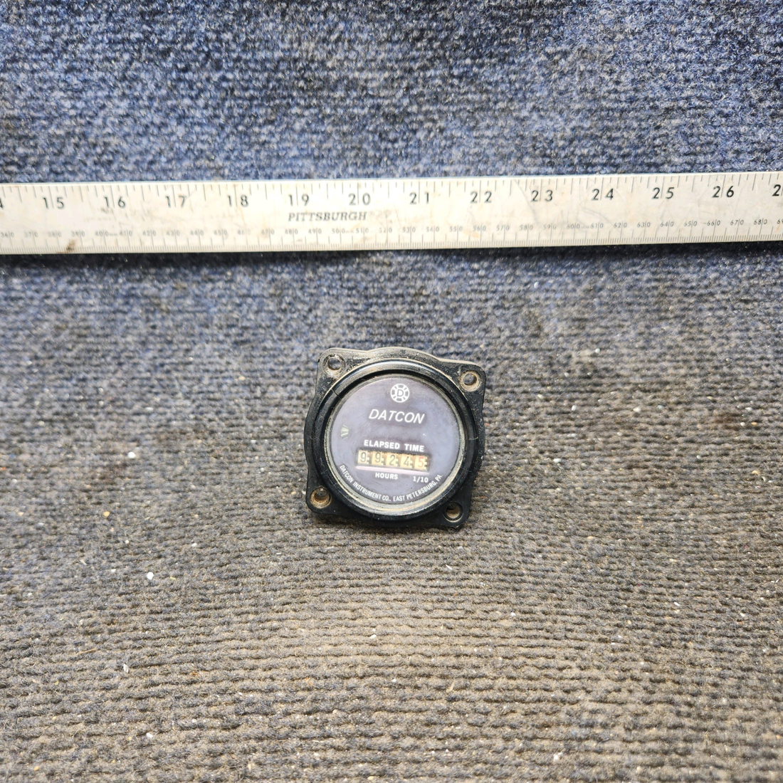 Used aircraft parts for sale, 773E Datcon cessna 150G Hour Meter Indicator