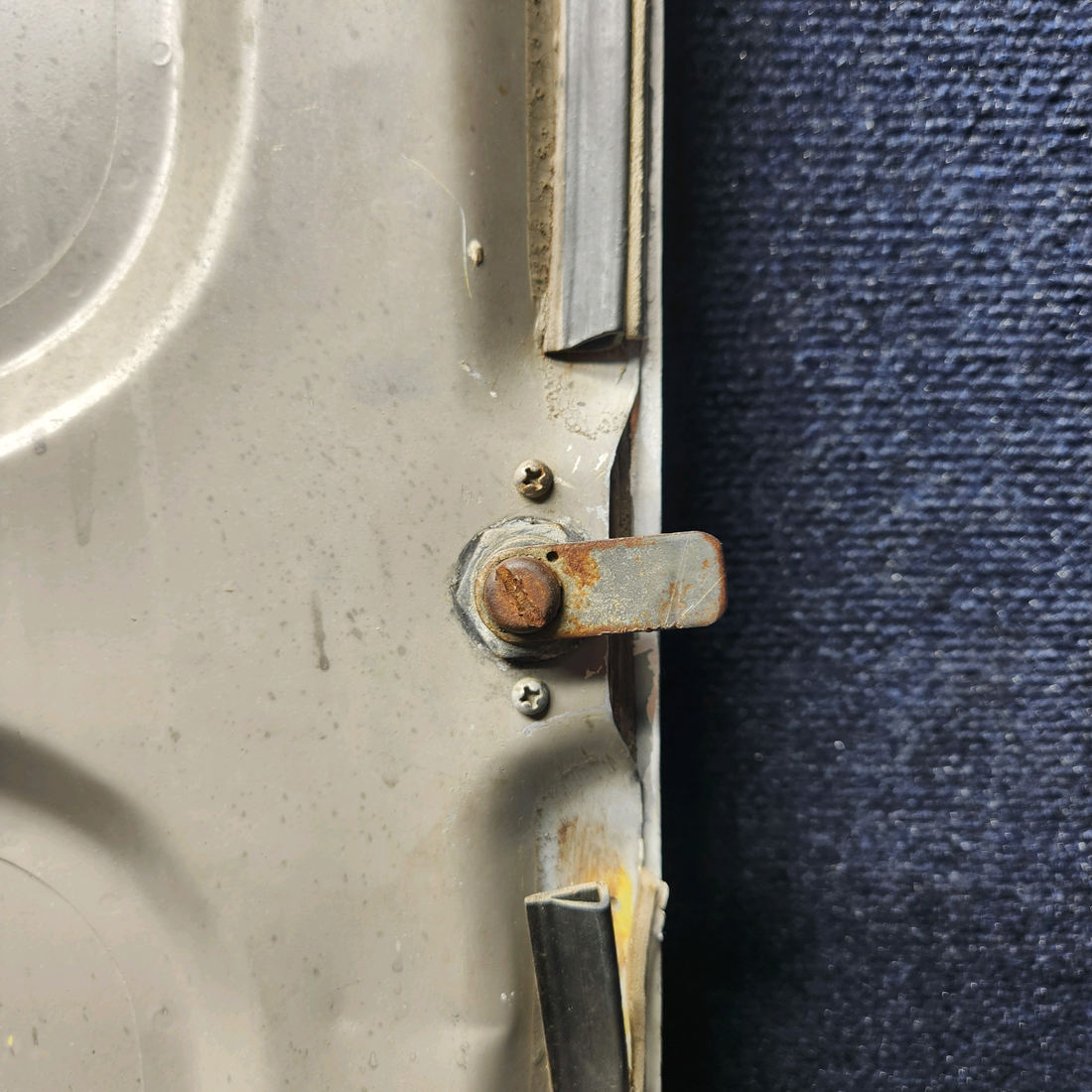 Used aircraft parts for sale, 35-410070-652 Beechcraft 35-33 Baggage Door Assy With Key