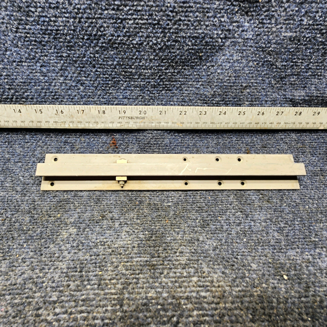 Used aircraft parts for sale, 33-534031-31 Beechcraft F33A SIDE SEAT TRACK / REAR INDBOARD OR OUTBOARD