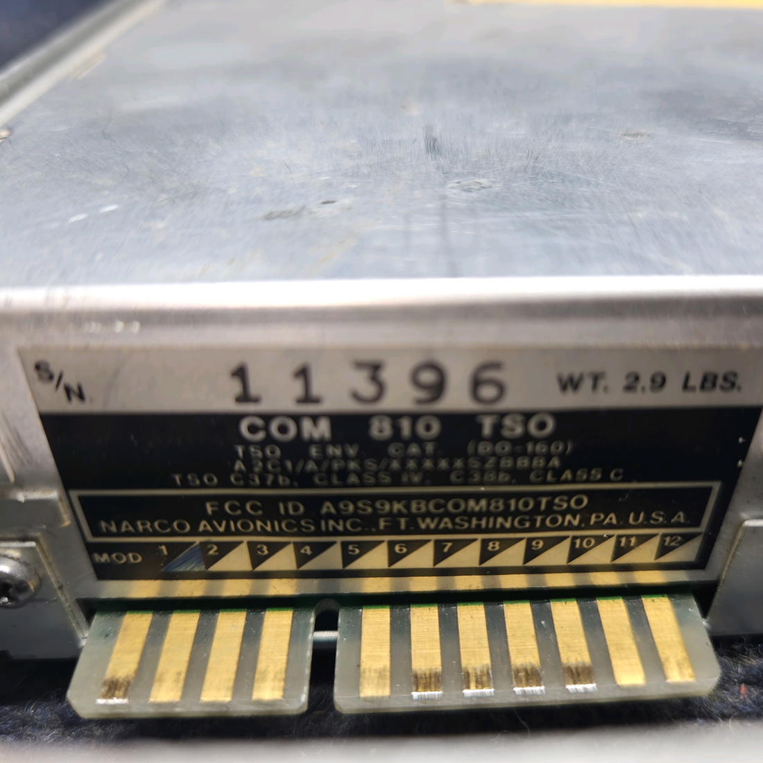 Used aircraft parts for sale, 03114-0309 Narco COM-810 Piper PA28-140 Comm Transceiver w/  Rack and Connectors