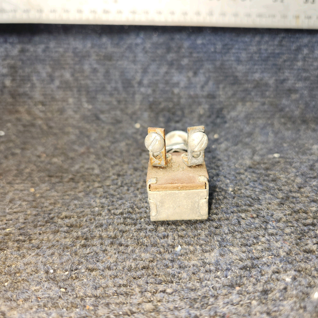 Used aircraft parts for sale, 0713026-4 Cessna 172F Push Pull Switch Assy - Price per Each