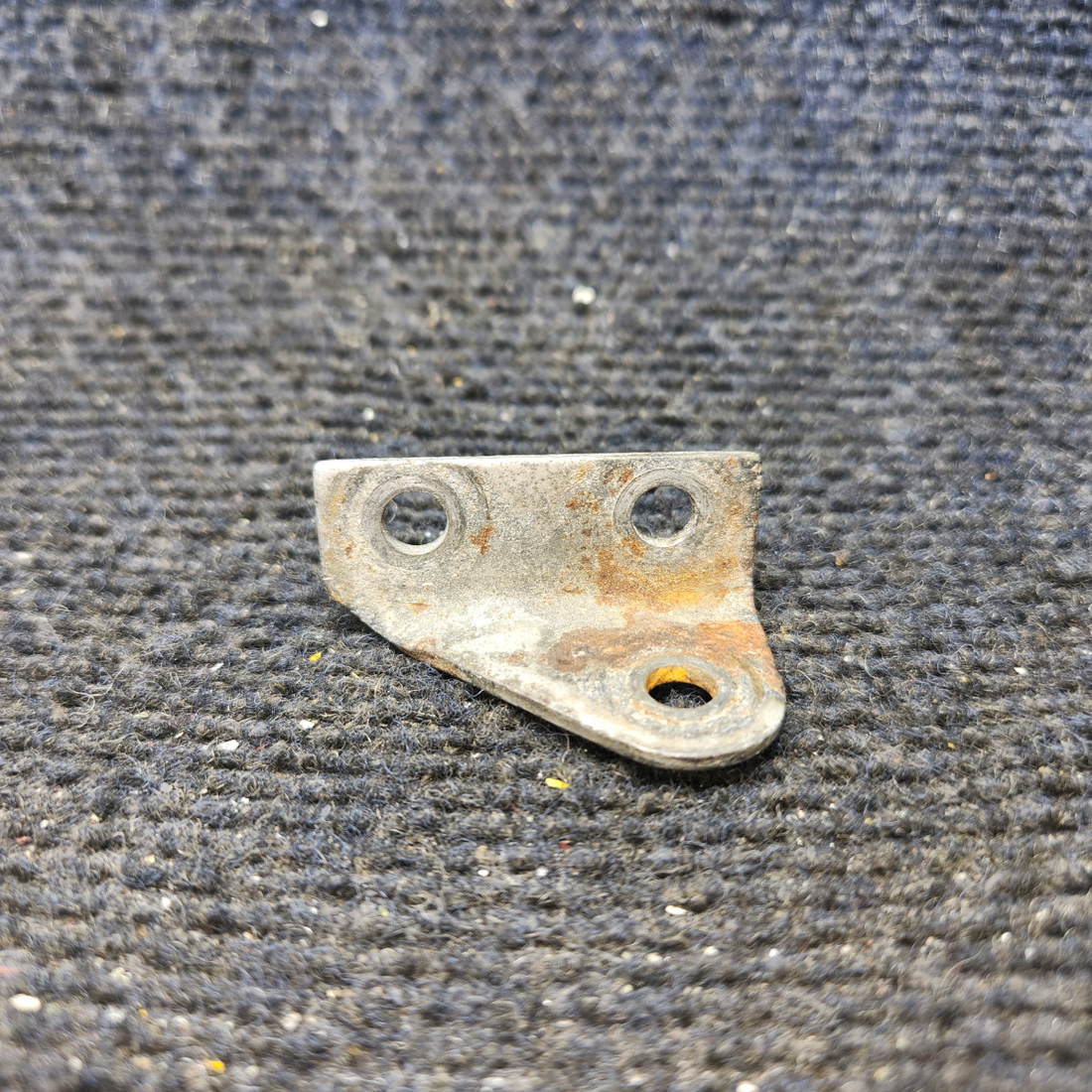 Used aircraft parts for sale, 0510205-10 Seat Belt Fitting – Outboard RH or Inboard LH