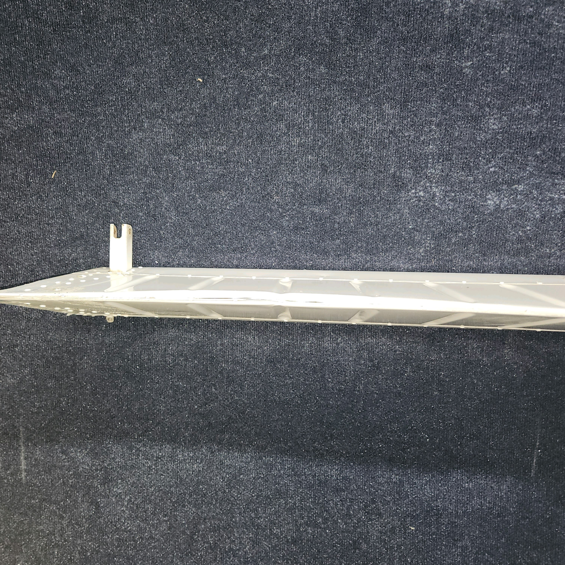 Used aircraft parts for sale, 65591-000 Piper PA28-140 Flap Assembly LH