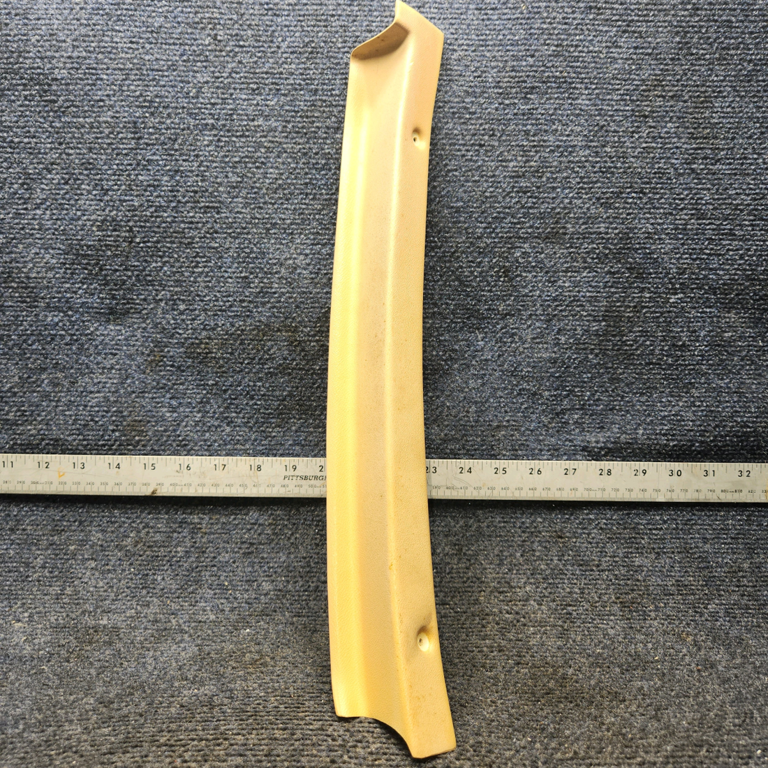 Used aircraft parts for sale, 63125-003 Piper PA28-140 WINDOW POST COVER