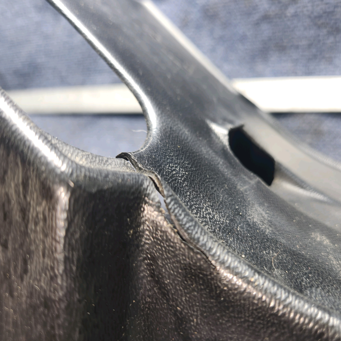 Used aircraft parts for sale, 67330-010 Piper PA28-140 Console Cover