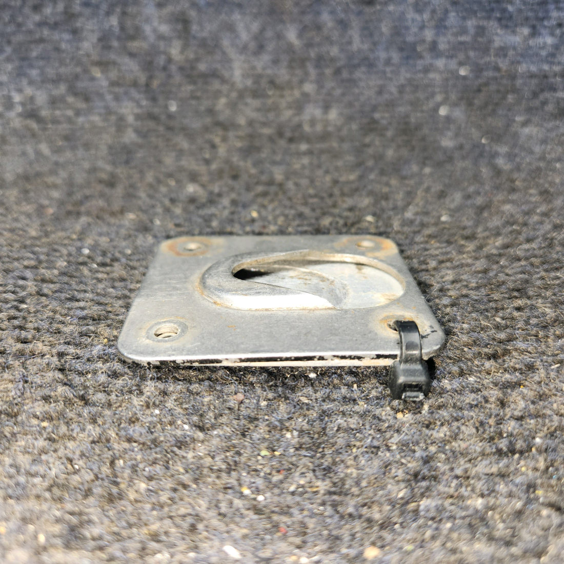 Used aircraft parts for sale, 68094-003 Piper PA32RT-300 Rear Seat Plate Attachment