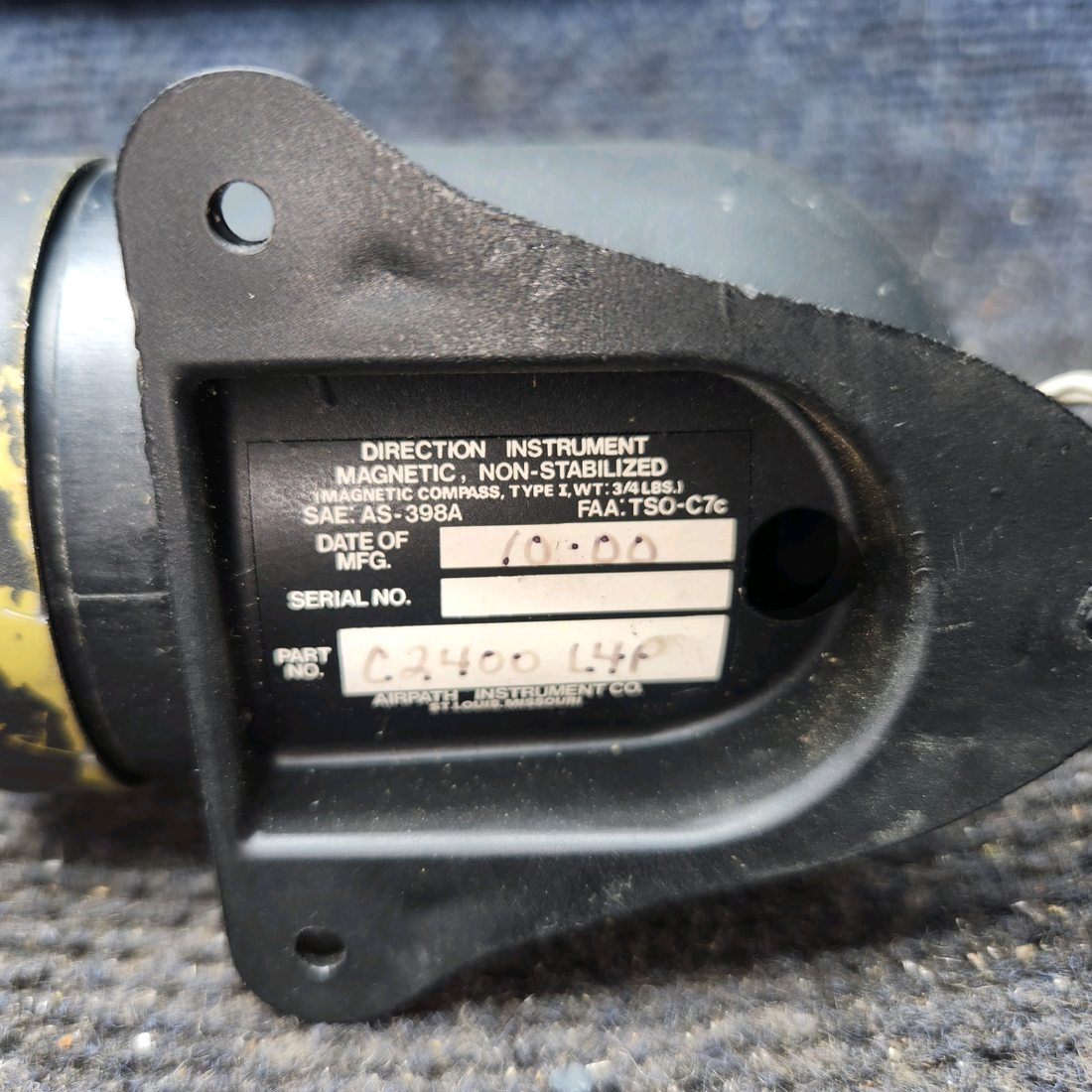 Used aircraft parts for sale, 02400-L4P Airpath Beechcraft 35-33 Dash Mounted Compass Indicator, Lighted