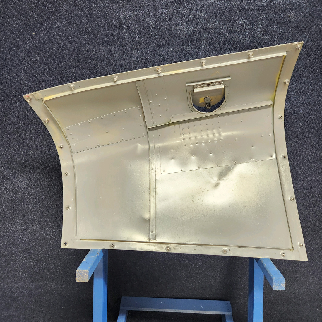 Used aircraft parts for sale, 2452000-2 CESSNA C172RG REMOVABLE SIDE COWLING ASSEMBLY RH