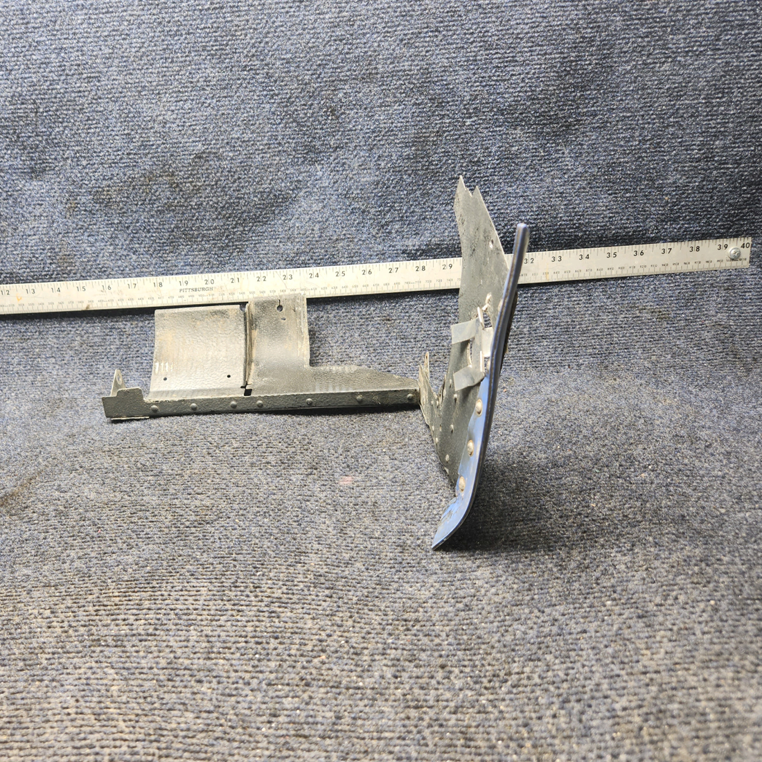 Used aircraft parts for sale, 2455044-1 Cessna 172RG FRONT LEFT BAFFLE ASSY
