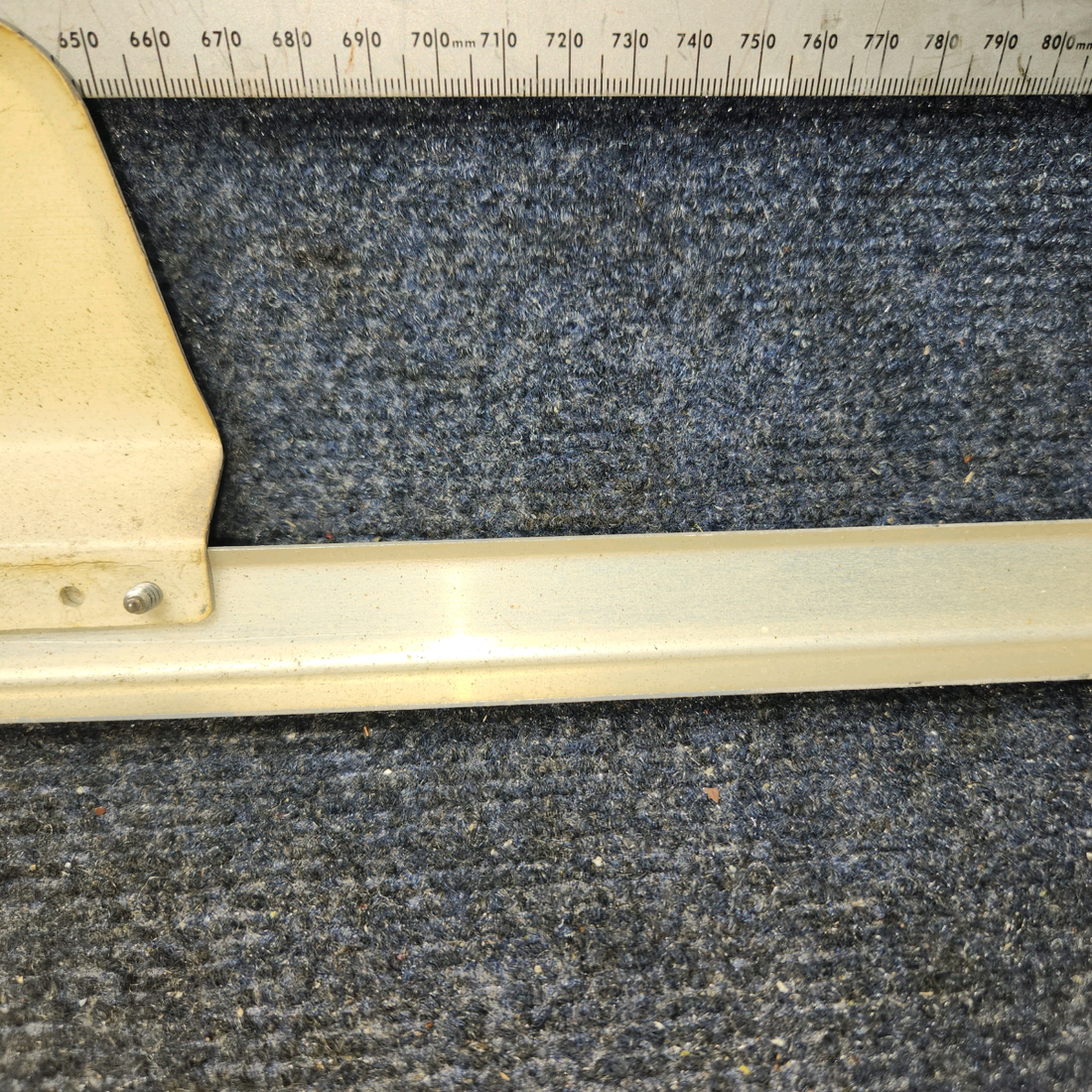 Used aircraft parts for sale, 0515024-11 Cessna 172RG TRIM HEADLINE LH