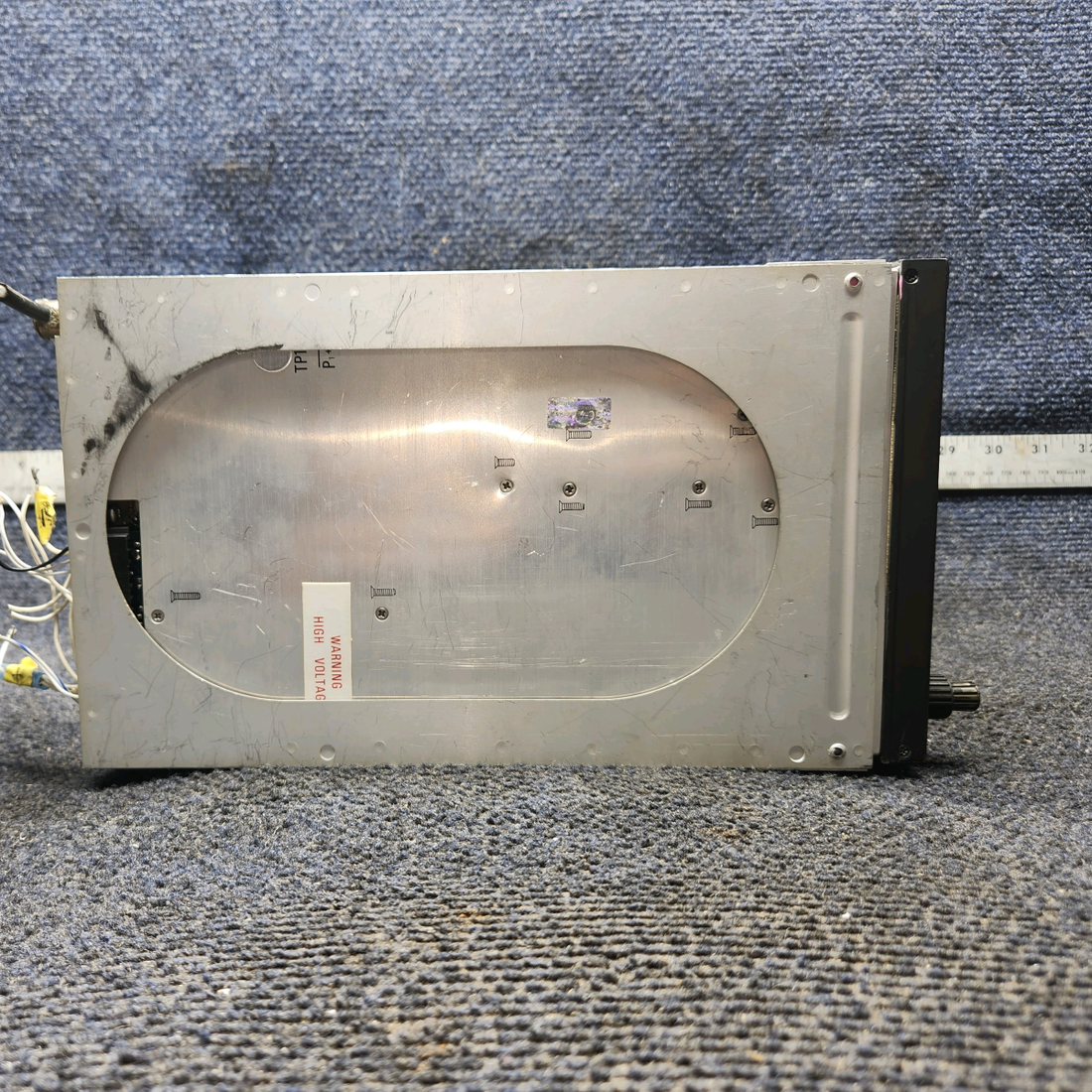 Used aircraft parts for sale, 066-1068-00R-4 Bendix King KN64 Beechcraft 95-B55 DME WITH RACK AND CONNECTOR