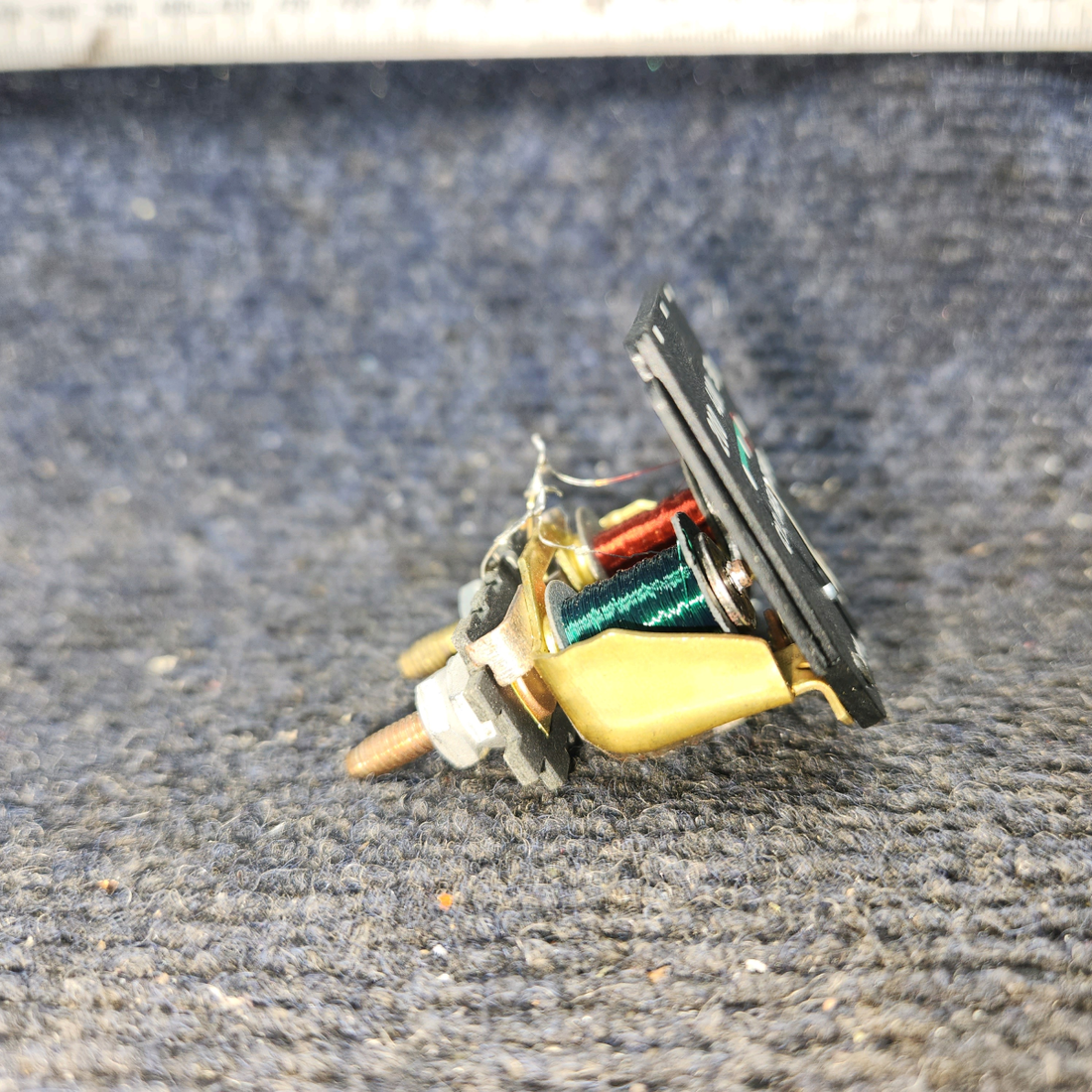 Used aircraft parts for sale, 1514244 Beechcraft Cylinder Head Temp Gauge Indicator (12v)