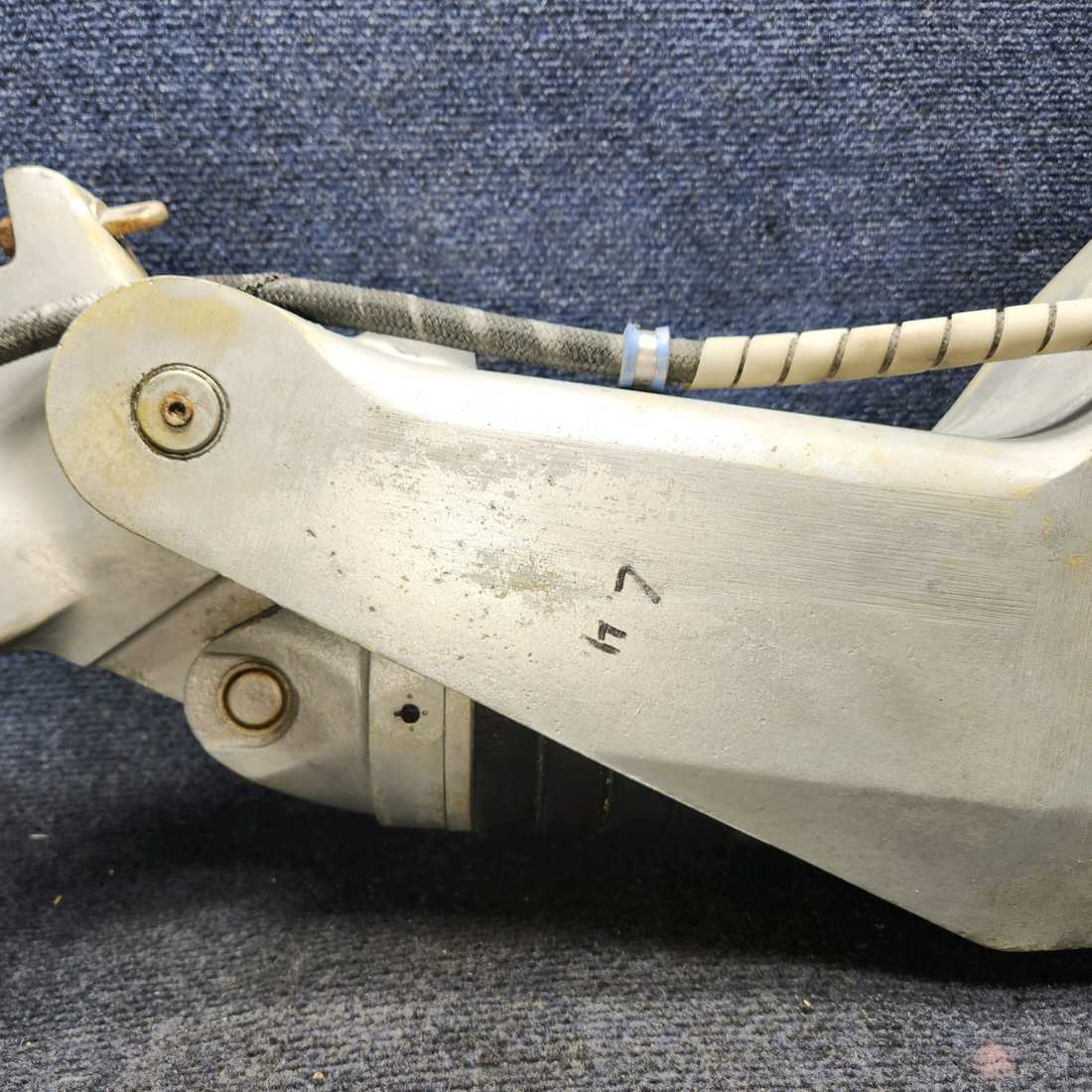 Used aircraft parts for sale, 169-810001-601 Beechcraft A24R Main Landing Gear Assembly LH