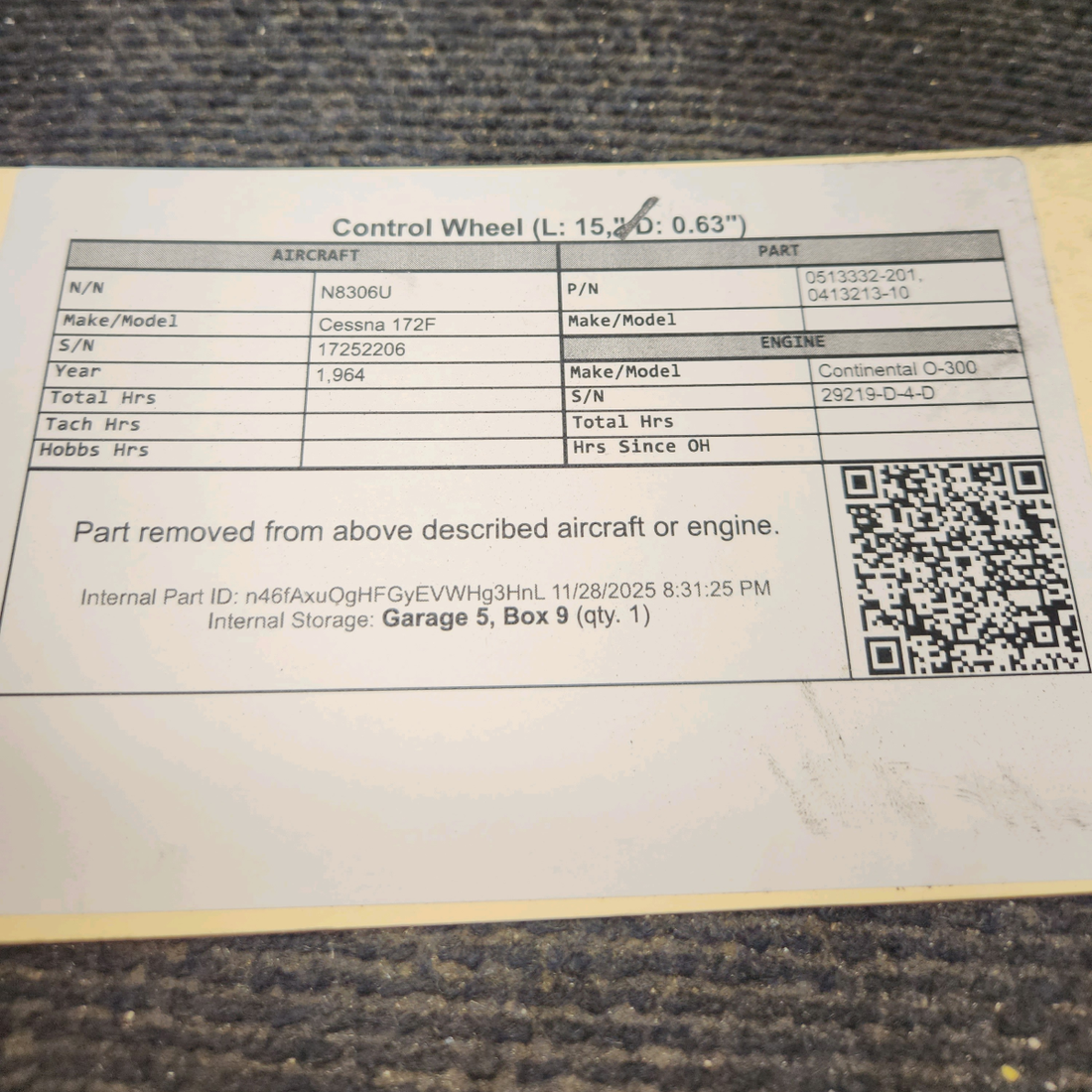 Used aircraft parts for sale, 0513332-201, 0413213-10 Cessna 172F Control Wheel  (L: 15," D: 0.63")