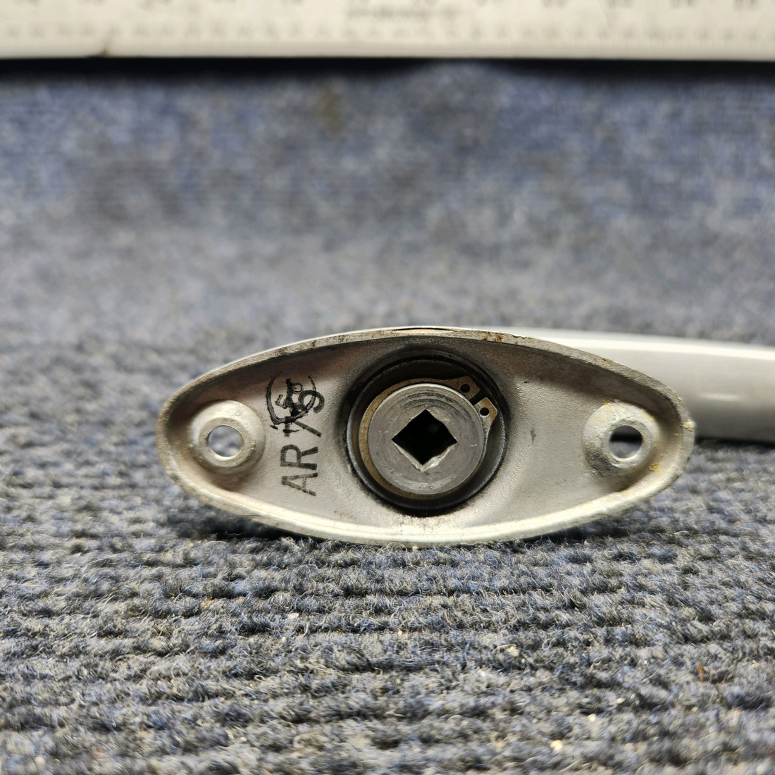 Used aircraft parts for sale, AR75 ALUMINUM DOOR HANDLE P/N AR34