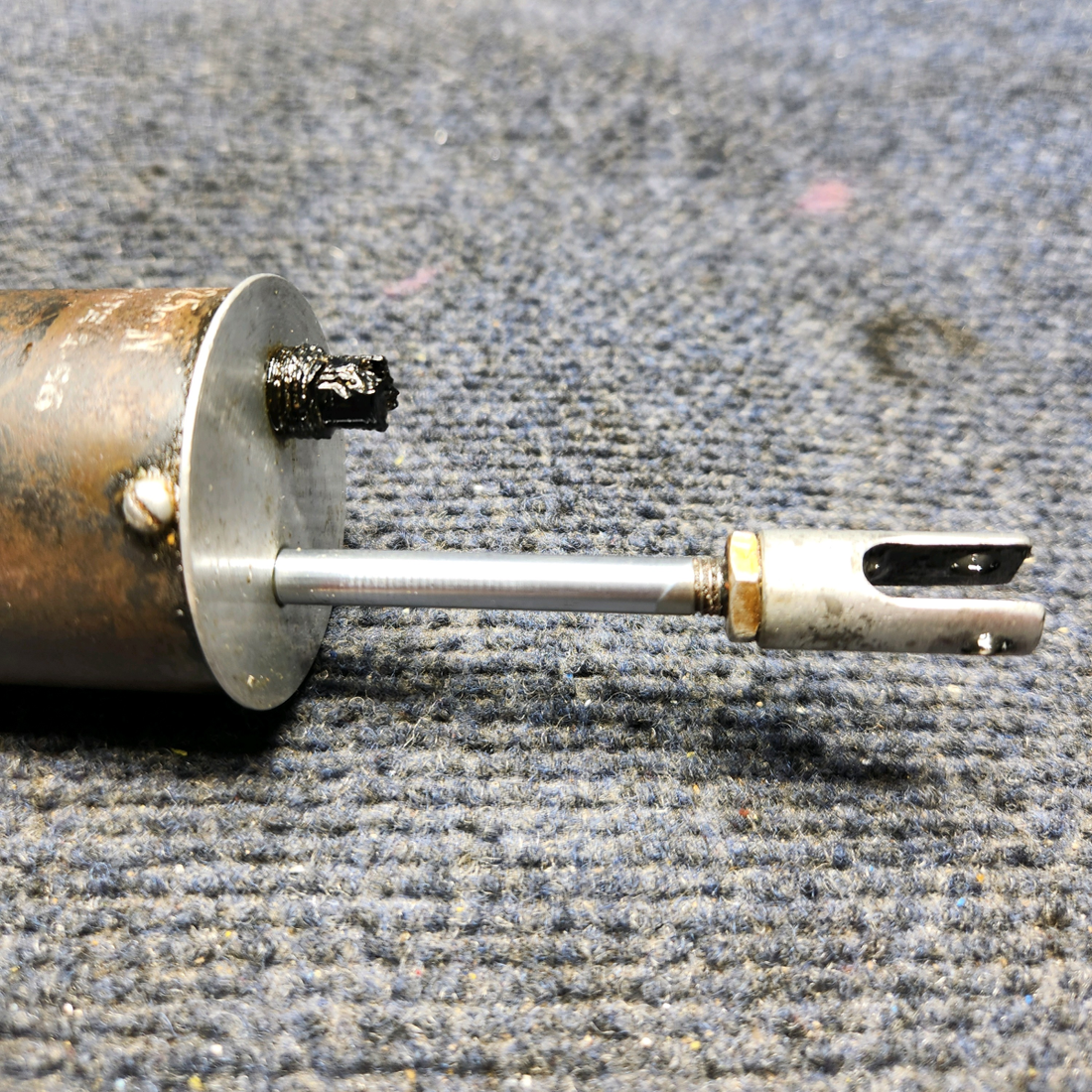 Used aircraft parts for sale, 169-380006 Beechcraft A23A Musketeer Custom III MASTER BRAKE CYLINDER