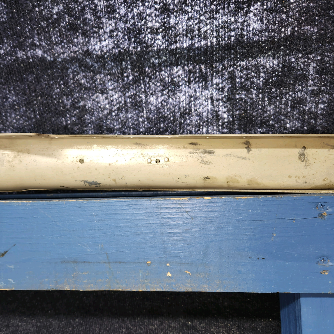 Used aircraft parts for sale, 0513007-6 Cessna 172E Front Doorpost Bulkhead Assembly RH