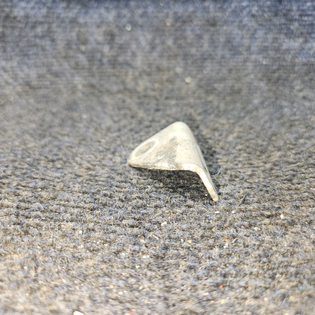 Used aircraft parts for sale, 0510205-10 Seat Belt Fitting – Outboard RH or Inboard LH