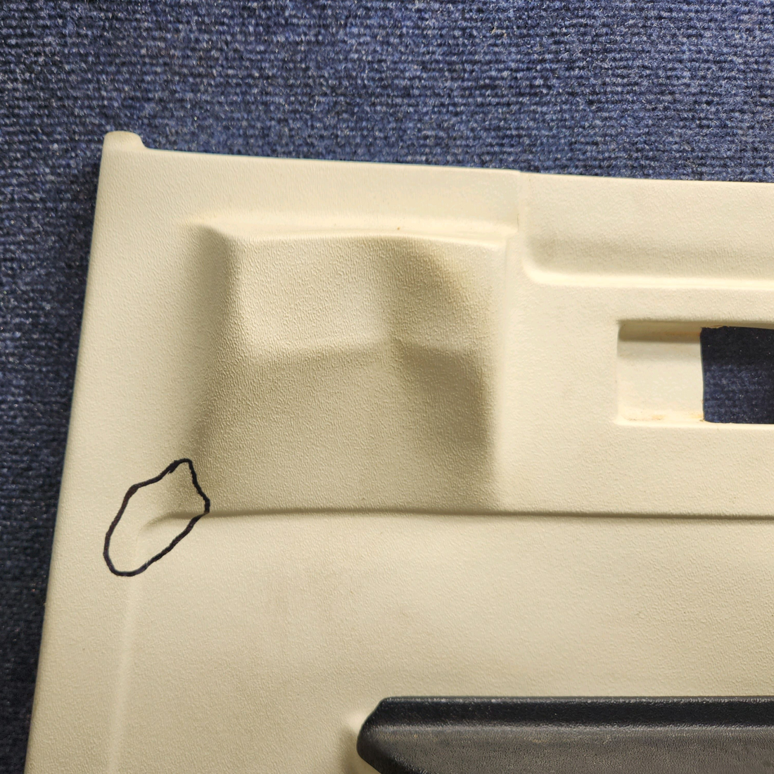 Used aircraft parts for sale, 67-82-150RD cessna 150G Door Panel - RH