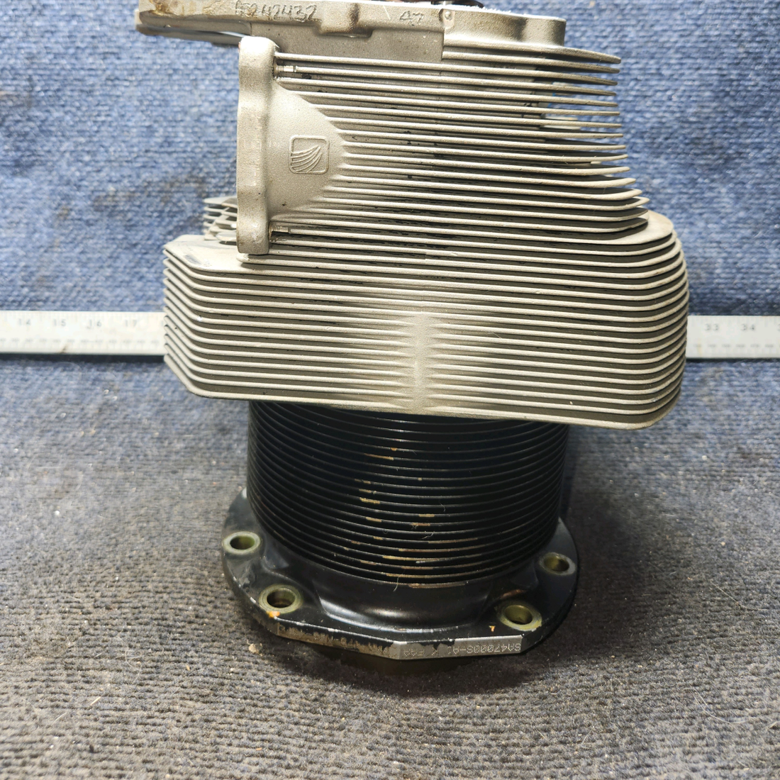 Used aircraft parts for sale, SA47000S-A1 Superior O-470 Cessna 182G Engine Cylinder