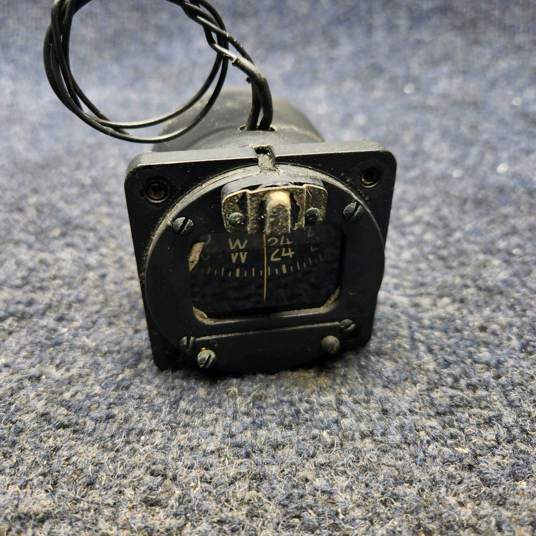 Used aircraft parts for sale, MS17983-2 PIPER PA28-140 MAGNETIC AVIONIC COMPASS
