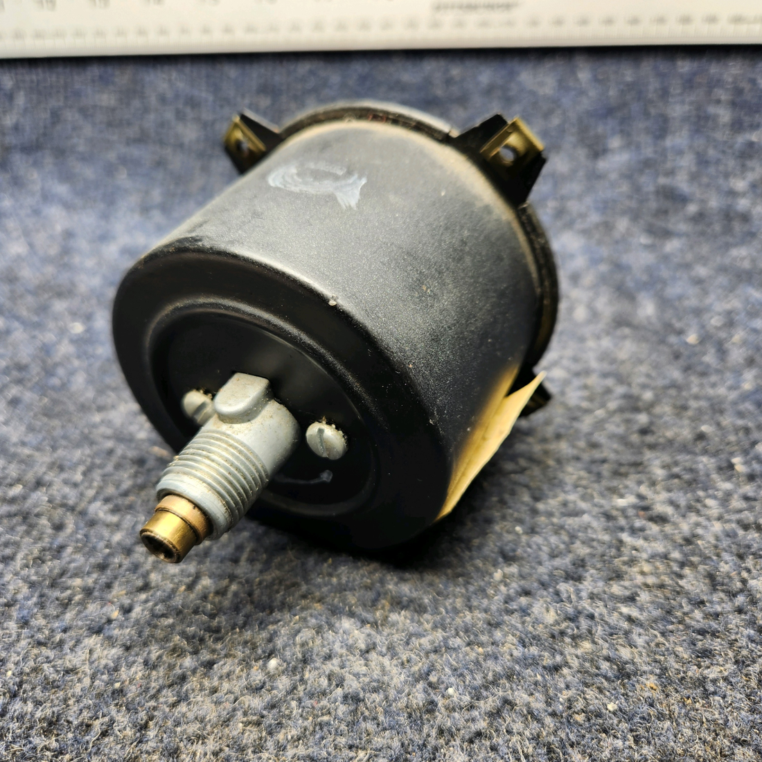 Used aircraft parts for sale, 550614 PIPIR PA32RT-300 550614 TACHOMETER  RPM