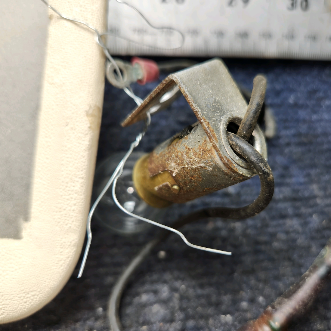 Used aircraft parts for sale, 0710103-1 Cessna C175 Cover Plate Light