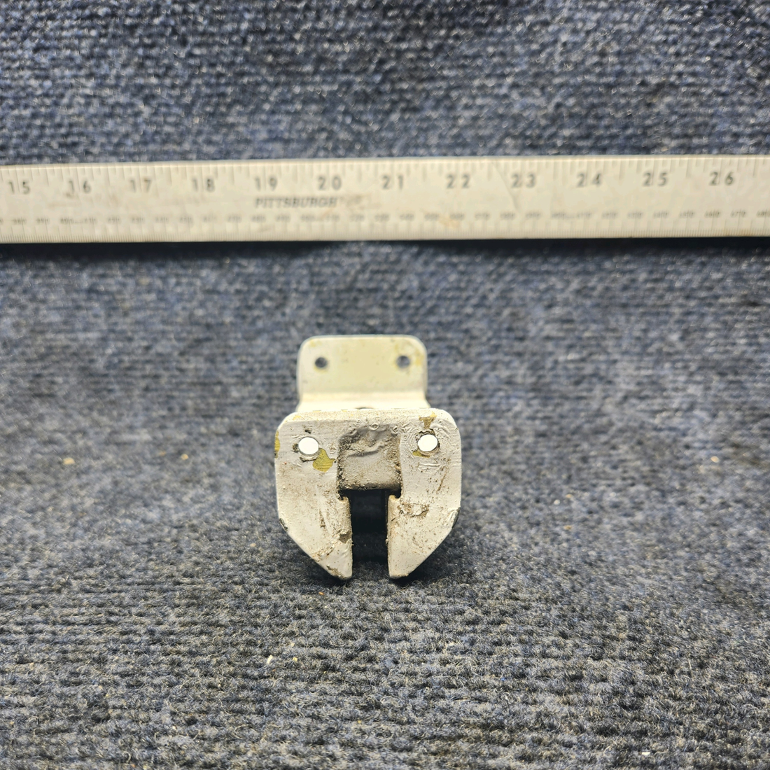 Used aircraft parts for sale, 35-135025-36 Beechcraft F33A AILERON HINGE INBOARD LH OR RH